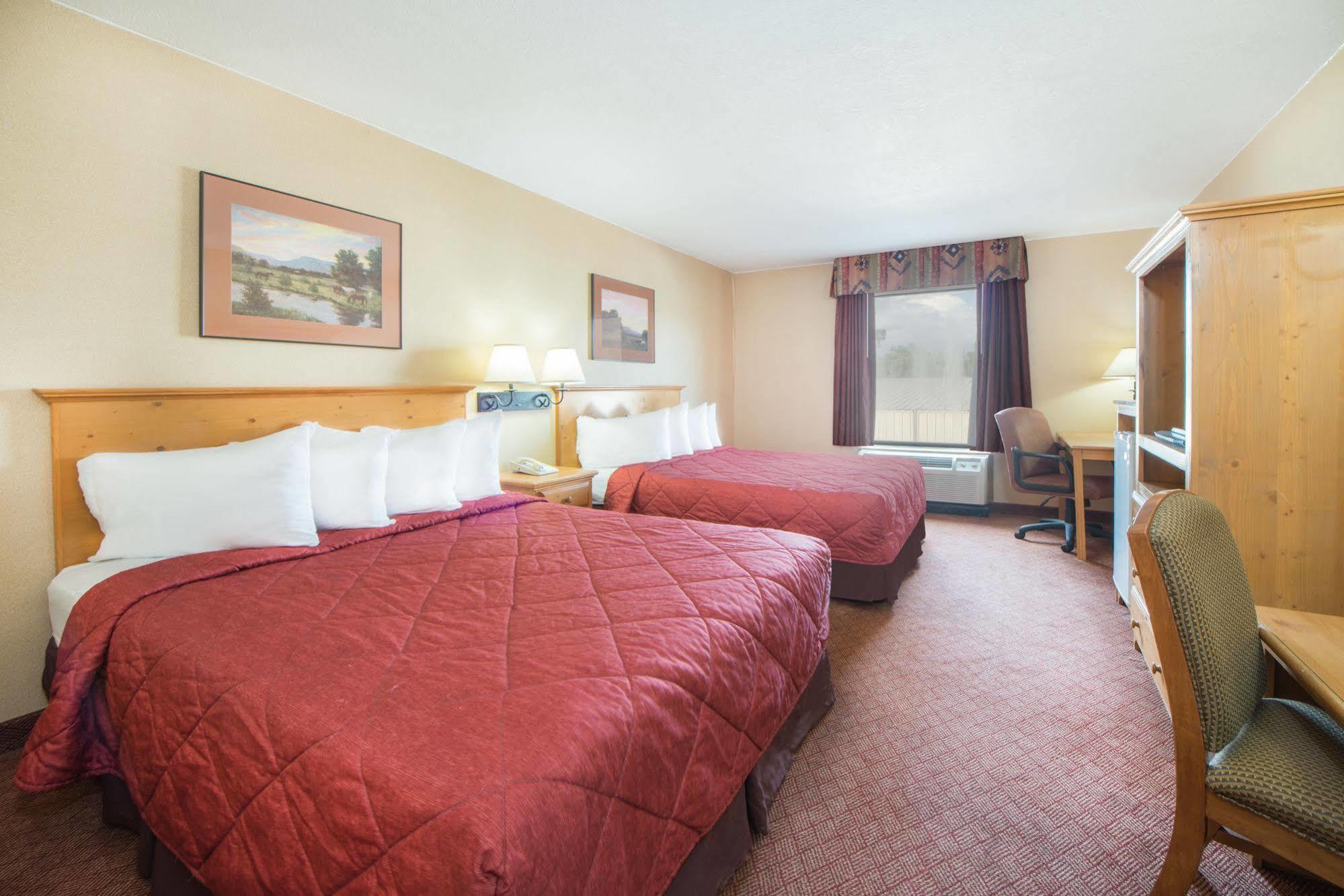 Hampton Inn & Suites Ruidoso Downs Екстер'єр фото